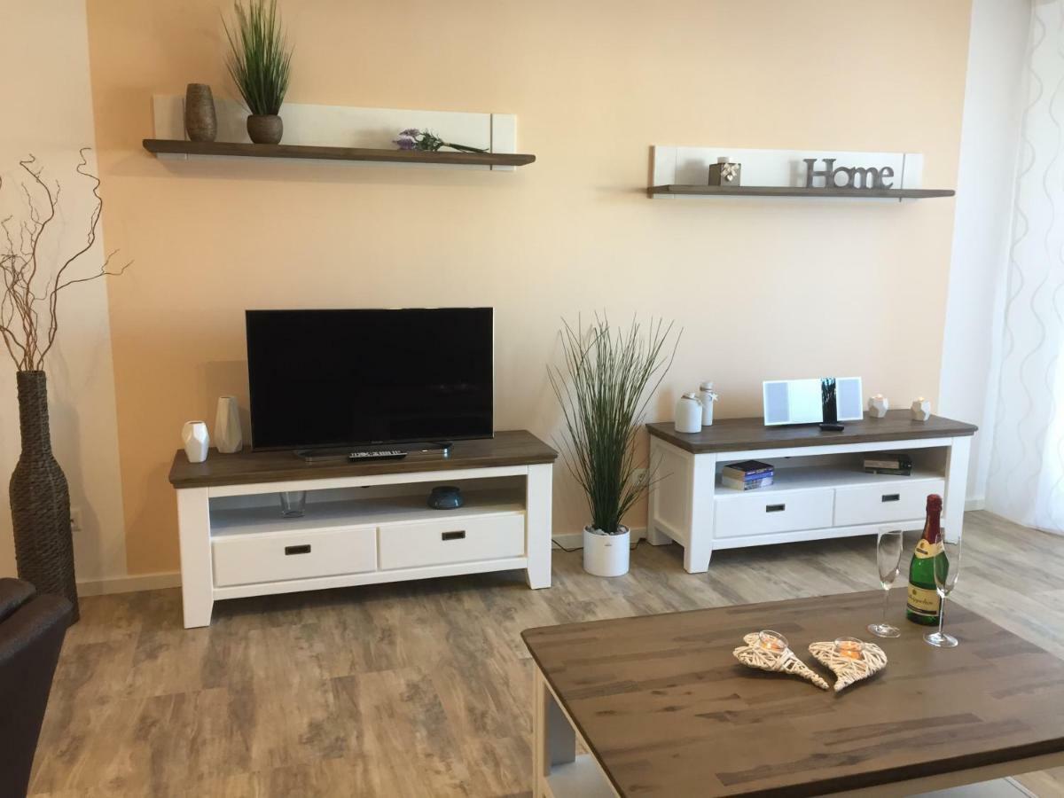 Mueritz-Brise Apartment Waren  Luaran gambar